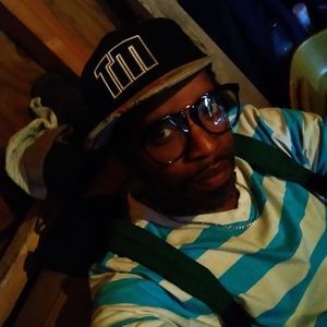 Meet your Posher, Gene